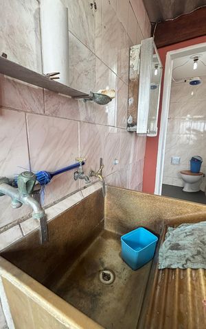 Casa para alugar com 150m², 2 quartos e 2 vagas Casa para alugar com 150m², 2 quartos e 2 vagasÁrea de Serviço 2