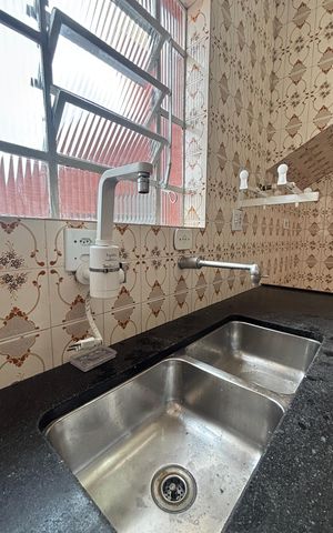 Casa para alugar com 150m², 2 quartos e 2 vagas Casa para alugar com 150m², 2 quartos e 2 vagasCozinha
