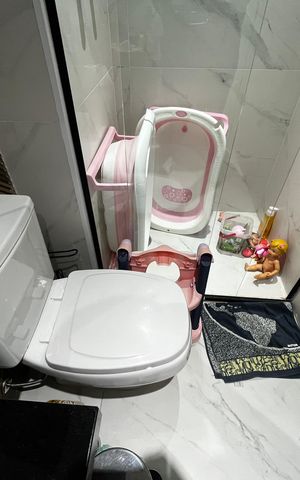 Apartamento à venda com 92m², 2 quartos e 2 vagasBanheiro Social