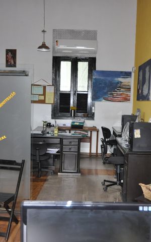 Casa à venda com 115m², 1 quarto e 1 vagaSala