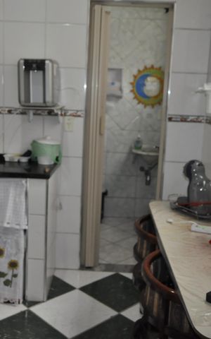 Casa à venda com 115m², 1 quarto e 1 vagaCozinha