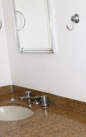 Apartamento à venda com 140m², 3 quartos e 3 vagasBanheiro Social