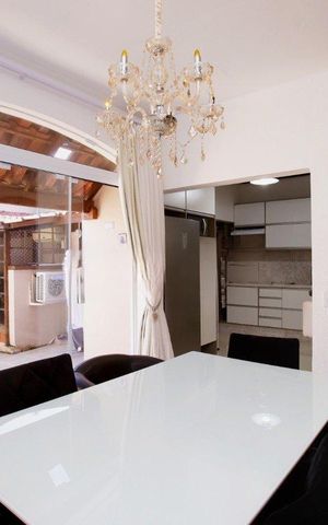Casa de condomínio à venda com 200m², 3 quartos e 2 vagas Casa de condomínio à venda com 200m², 3 quartos e 2 vagasSala de Jantar
