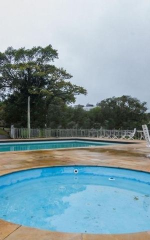 Casa de condomínio à venda com 200m², 3 quartos e 2 vagas Casa de condomínio à venda com 200m², 3 quartos e 2 vagasPiscina