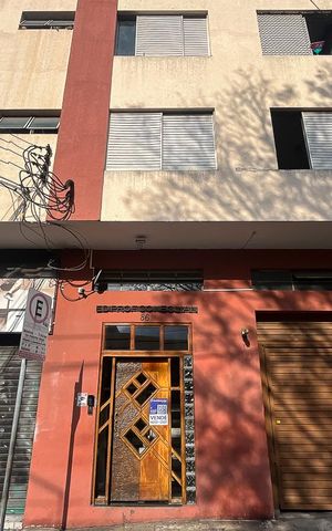 Apartamento para alugar com 46m², 1 quarto e sem vagaFachada