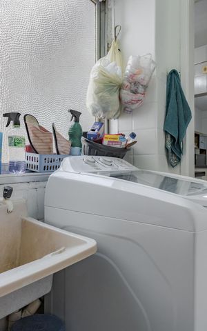Apartamento à venda com 100m², 2 quartos e 1 vaga Apartamento à venda com 100m², 2 quartos e 1 vagaÁrea de Serviço