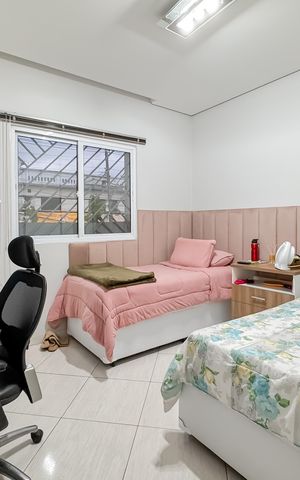 Casa à venda com 174m², 3 quartos e sem vaga Casa à venda com 174m², 3 quartos e sem vagaQuarto 3