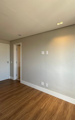 Apartamento à venda com 287m², 3 quartos e 4 vagas Apartamento à venda com 287m², 3 quartos e 4 vagasSuíte 2