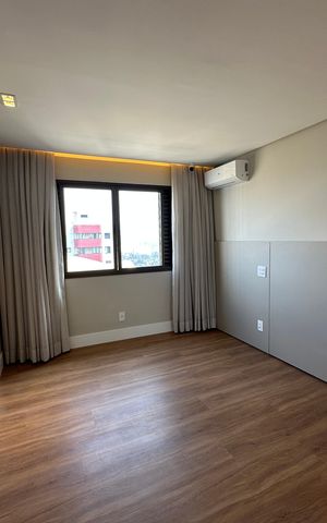 Apartamento à venda com 287m², 3 quartos e 4 vagas Apartamento à venda com 287m², 3 quartos e 4 vagasSuíte 2