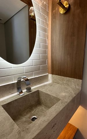 Apartamento à venda com 287m², 3 quartos e 4 vagas Apartamento à venda com 287m², 3 quartos e 4 vagasLavabo da Sala de TV
