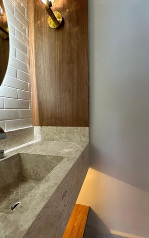 Apartamento à venda com 287m², 3 quartos e 4 vagas Apartamento à venda com 287m², 3 quartos e 4 vagasLavabo da Sala de TV