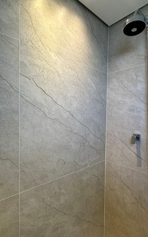 Apartamento à venda com 287m², 3 quartos e 4 vagas Apartamento à venda com 287m², 3 quartos e 4 vagasBanheiro da Suíte 1
