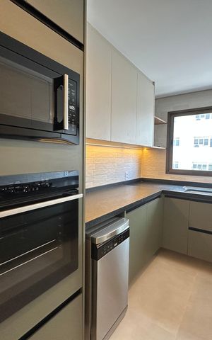 Apartamento à venda com 287m², 3 quartos e 4 vagas Apartamento à venda com 287m², 3 quartos e 4 vagasCozinha