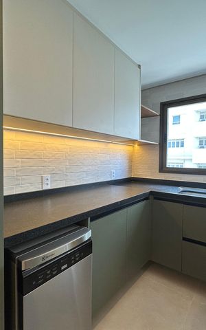 Apartamento à venda com 287m², 3 quartos e 4 vagas Apartamento à venda com 287m², 3 quartos e 4 vagasCozinha