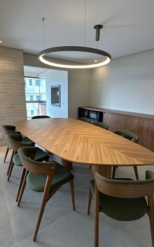 Apartamento à venda com 287m², 3 quartos e 4 vagas Apartamento à venda com 287m², 3 quartos e 4 vagasSala de Jantar