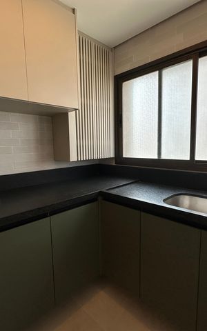 Apartamento à venda com 287m², 3 quartos e 4 vagas Apartamento à venda com 287m², 3 quartos e 4 vagasÁrea de Serviço