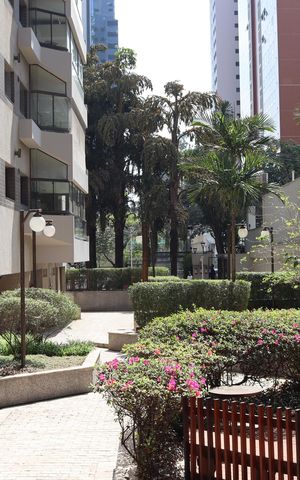 Apartamento à venda com 287m², 3 quartos e 4 vagas Apartamento à venda com 287m², 3 quartos e 4 vagasÁrea comum
