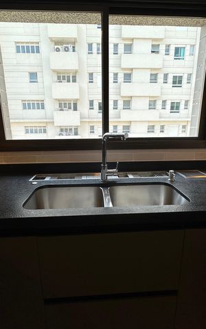 Apartamento à venda com 287m², 3 quartos e 4 vagas Apartamento à venda com 287m², 3 quartos e 4 vagasCozinha