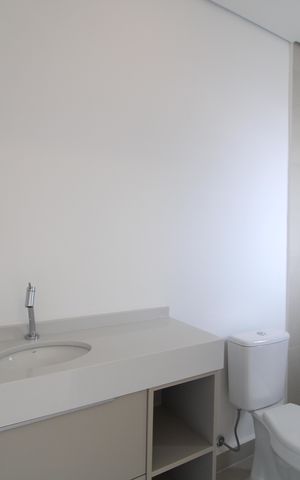 Casa de condomínio para alugar com 460m², 4 quartos e 4 vagasBanheiro/Suite 1