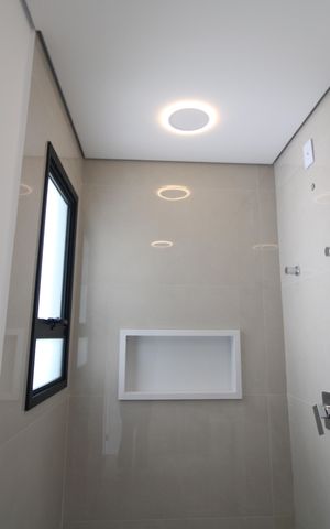 Casa de condomínio para alugar com 460m², 4 quartos e 4 vagasBanheiro/Suite 2