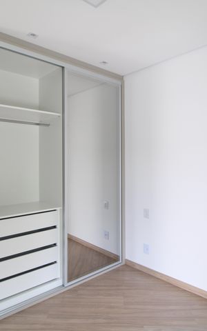 Casa de condomínio para alugar com 460m², 4 quartos e 4 vagasSuite 2