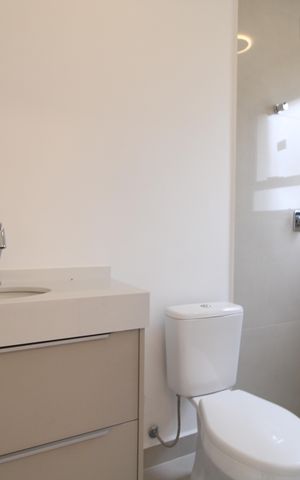 Casa de condomínio para alugar com 460m², 4 quartos e 4 vagasBanheiro/Suite 3
