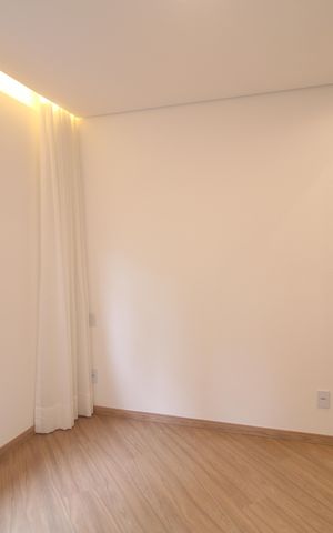 Casa de condomínio para alugar com 460m², 4 quartos e 4 vagasSuite 3