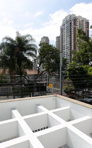 Casa à venda com 200m², 3 quartos e 1 vaga Casa à venda com 200m², 3 quartos e 1 vagaVista da Varanda da Suíte 2