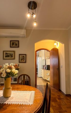 Casa à venda com 195m², 4 quartos e 2 vagas Casa à venda com 195m², 4 quartos e 2 vagasSala de Jantar