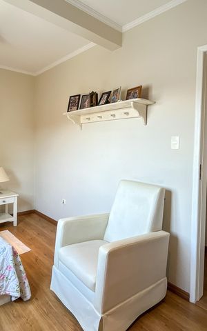 Casa à venda com 195m², 4 quartos e 2 vagas Casa à venda com 195m², 4 quartos e 2 vagasQuarto 1