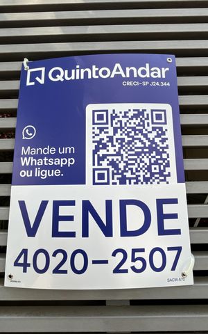 Casa à venda com 195m², 4 quartos e 2 vagas Casa à venda com 195m², 4 quartos e 2 vagasPlaca