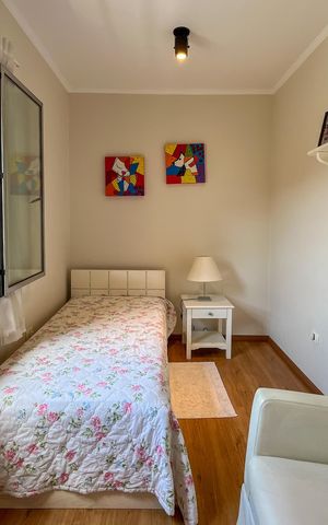 Casa à venda com 195m², 4 quartos e 2 vagas Casa à venda com 195m², 4 quartos e 2 vagasQuarto 1