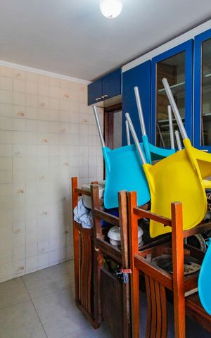 Casa para alugar com 390m², 4 quartos e 4 vagasCozinha da Edícula