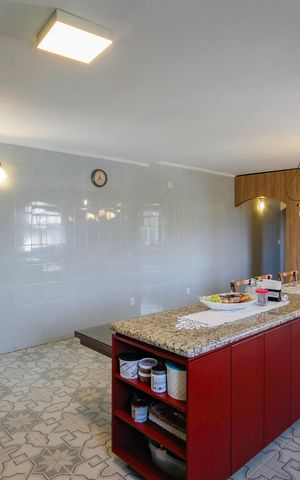 Casa para alugar com 390m², 4 quartos e 4 vagasCozinha
