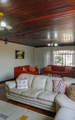 Casa para alugar com 390m², 4 quartos e 4 vagasSala