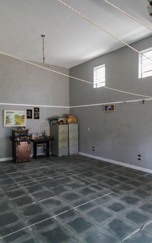 Casa para alugar com 390m², 4 quartos e 4 vagasSalão 1