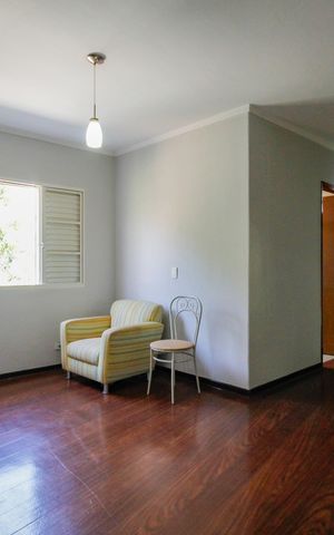 Casa para alugar com 390m², 4 quartos e 4 vagasQuarto da Edícula