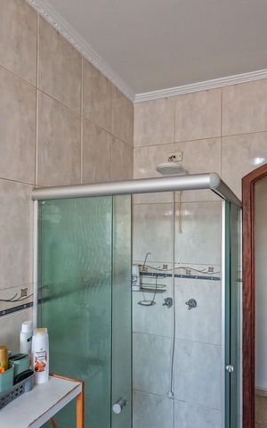 Casa para alugar com 390m², 4 quartos e 4 vagasBanheiro 4