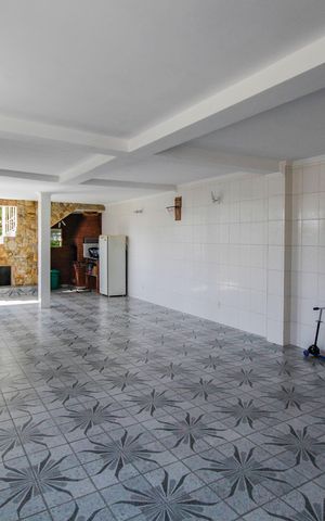 Casa para alugar com 390m², 4 quartos e 4 vagasSalão 2