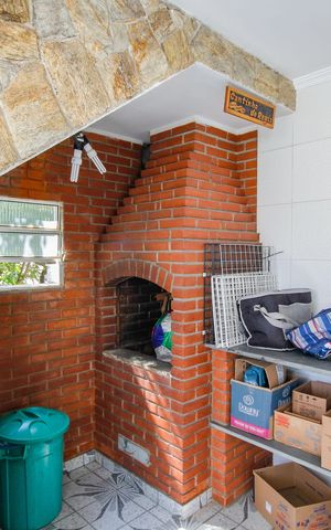 Casa para alugar com 390m², 4 quartos e 4 vagasSalão 2