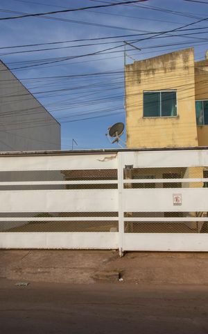 Casa para alugar com 48m², 2 quartos e 1 vagaFachada