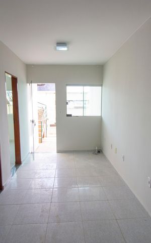 Casa para alugar com 48m², 2 quartos e 1 vagaSala