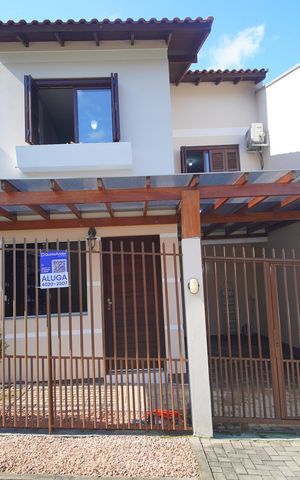 Casa de condomínio à venda com 100m², 2 quartos e 1 vagaFachada