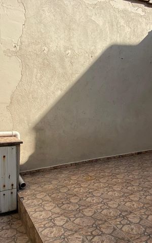 Casa à venda com 78m², 1 quarto e 1 vaga