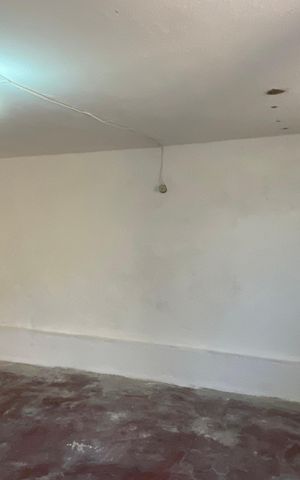 Casa à venda com 78m², 1 quarto e 1 vaga