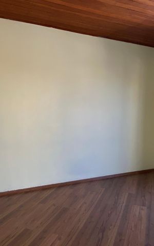 Casa à venda com 78m², 1 quarto e 1 vaga