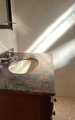 Casa à venda com 78m², 1 quarto e 1 vaga