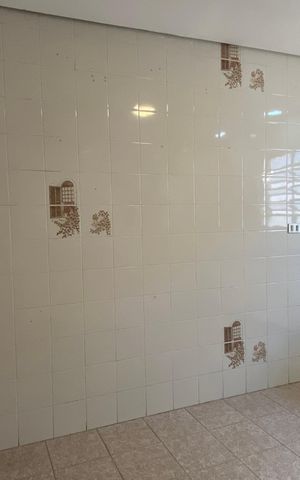Casa à venda com 78m², 1 quarto e 1 vaga