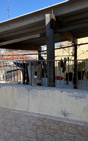 Casa à venda com 78m², 1 quarto e 1 vaga