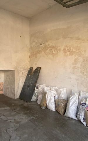 Casa à venda com 78m², 1 quarto e 1 vaga